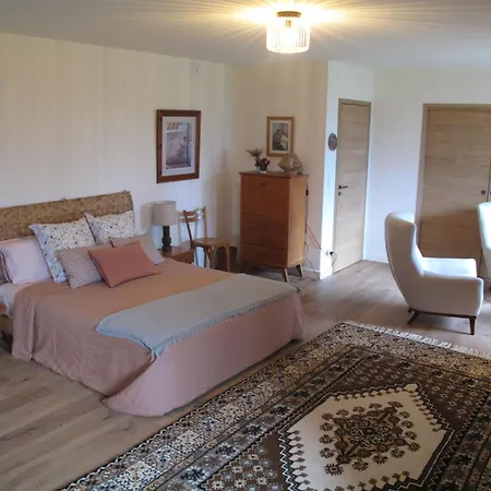 Nocleg ze śniadaniem La Beraine 